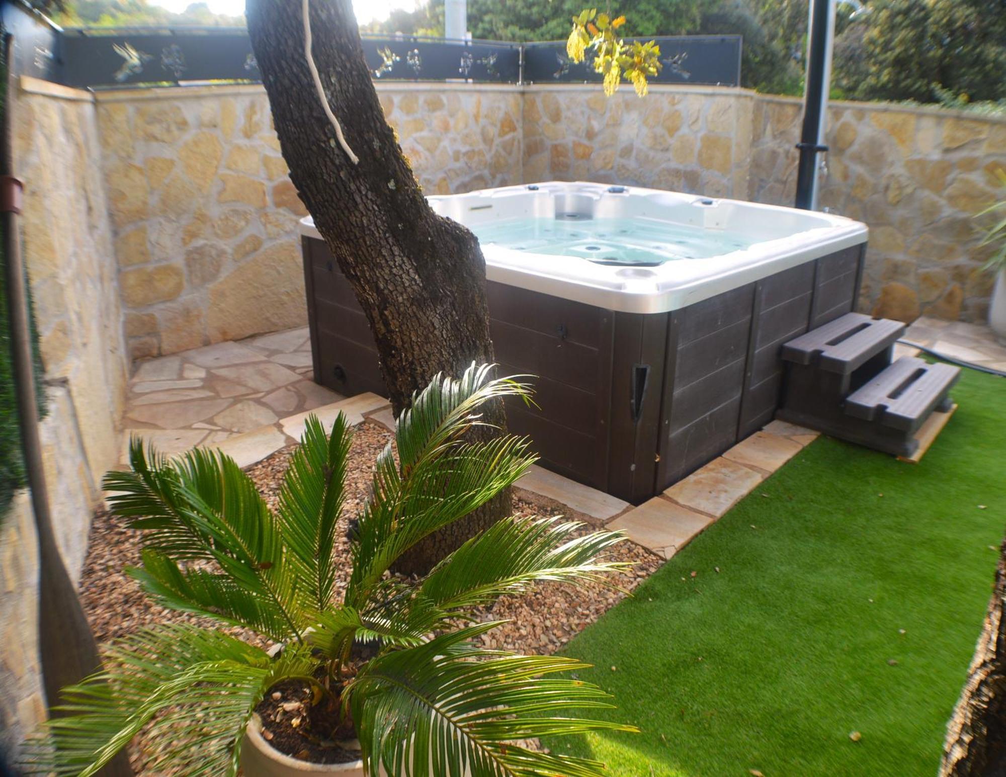 La Rose Des Vents & Spa - Gite Provence Neoules Экстерьер фото